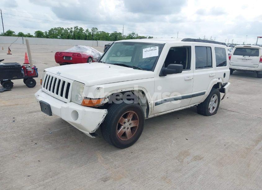 Photo 2 of 2008 Jeep Commander SPORT (VIN 1J8HH48KX8C115328)