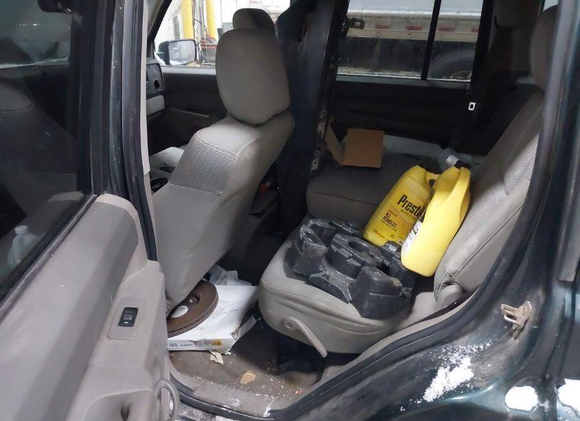 Photo 8 of 2006 Jeep Commander N/A (VIN 1J8HH48N96C211023)