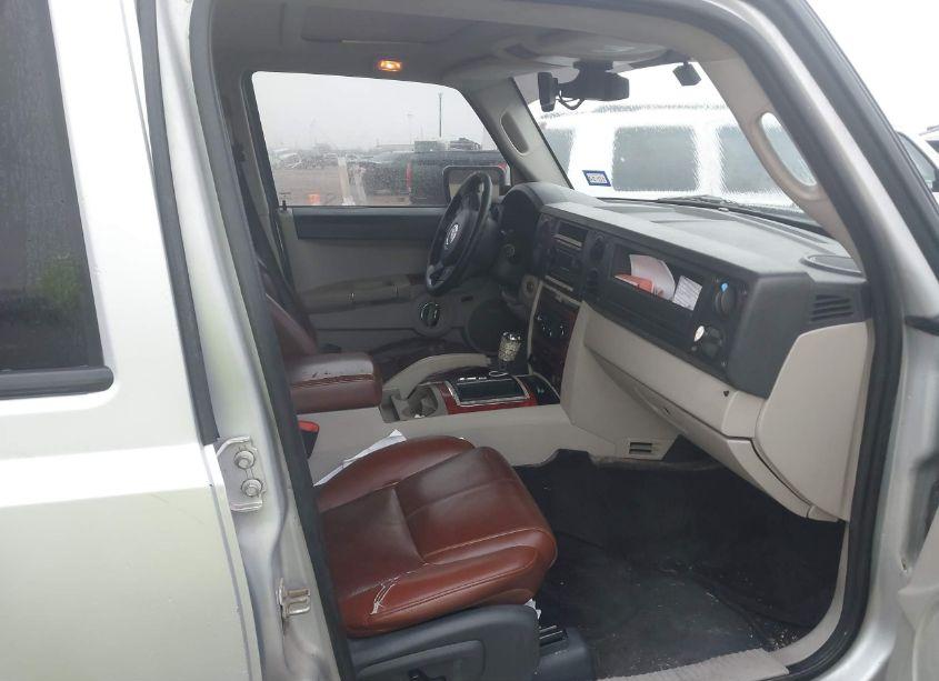 Photo 5 of 2007 Jeep Commander LIMITED (VIN 1J8HH58297C547624)