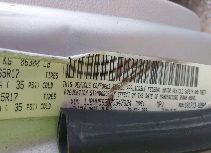 Photo 9 of 2007 Jeep Commander LIMITED (VIN 1J8HH58297C547624)