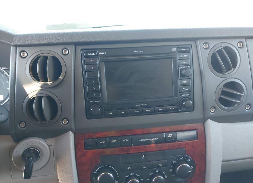 Photo 13 of 2006 Jeep Commander LIMITED (VIN 1J8HH58NX6C107209)