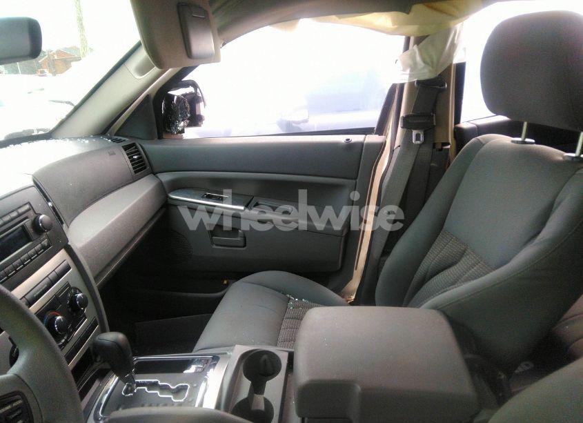 Photo 5 of 2007 Jeep Grand CHEROKEE LAREDO (VIN 1J8HR48P77C533451)