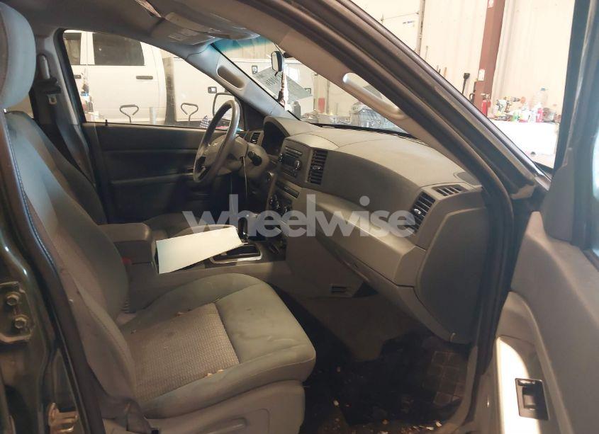 Photo 5 of 2007 Jeep Grand CHEROKEE LAREDO (VIN 1J8HR48P87C639231)