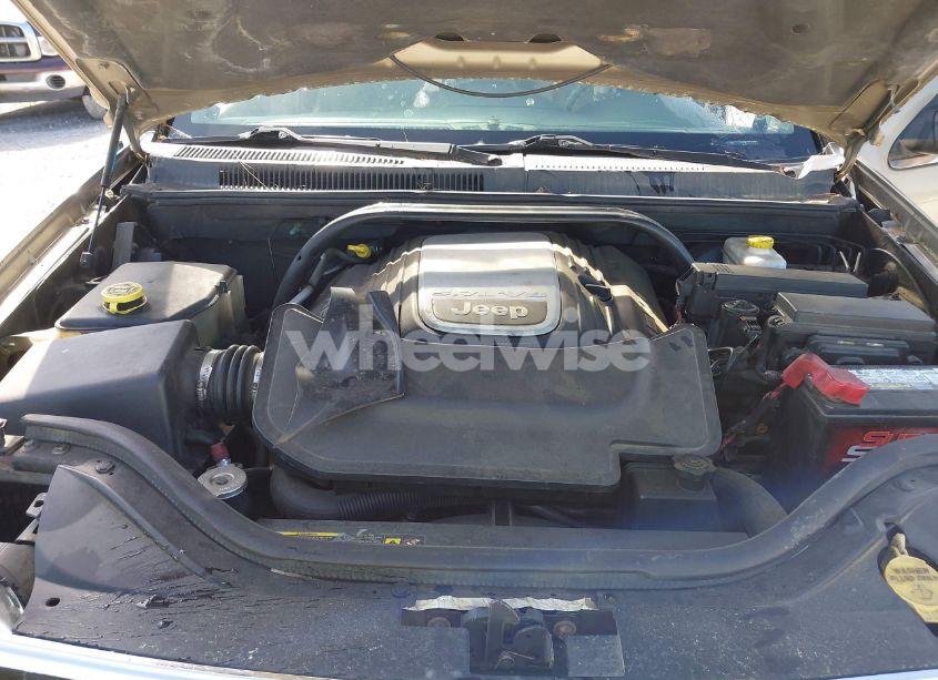 Photo 10 of 2005 Jeep Grand CHEROKEE LIMITED (VIN 1J8HR58225C588848)