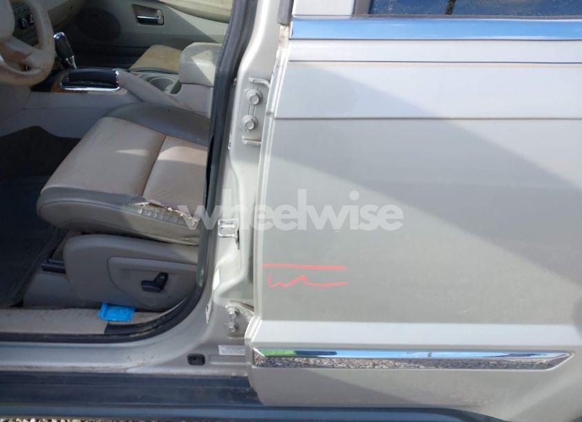 Photo 6 of 2008 Jeep Grand CHEROKEE LIMITED (VIN 1J8HR58228C206631)