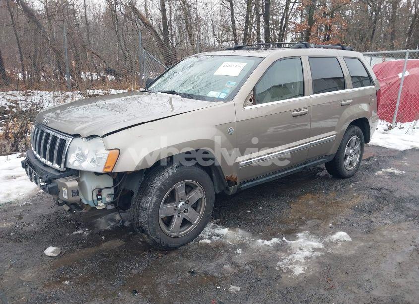 Photo 2 of 2005 Jeep Grand CHEROKEE LIMITED (VIN 1J8HR58235C732231)
