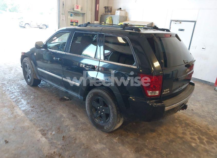 Photo 3 of 2005 Jeep Grand CHEROKEE LIMITED (VIN 1J8HR58255C589962)