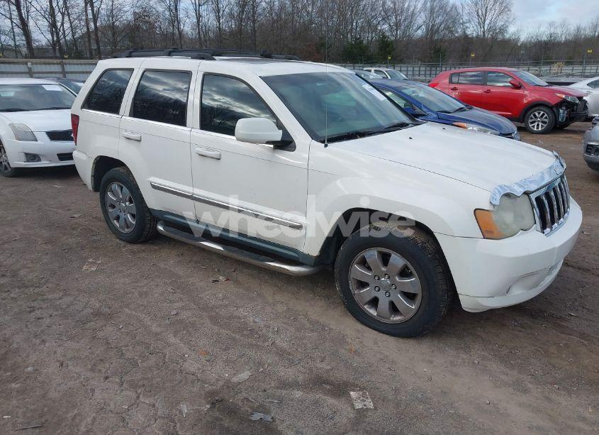 2008 Jeep Grand CHEROKEE LIMITED (VIN 1J8HR58268C100800) main photo