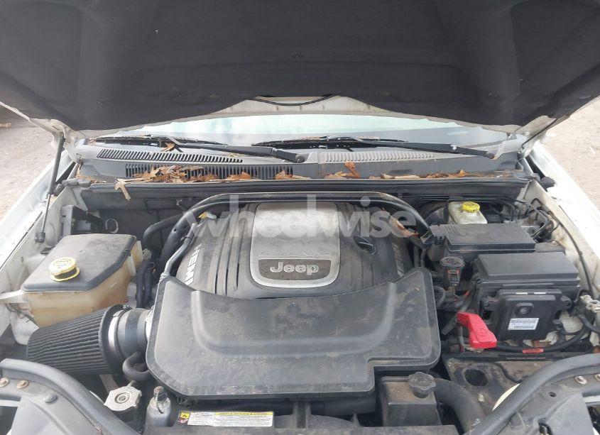 Photo 10 of 2008 Jeep Grand CHEROKEE LIMITED (VIN 1J8HR58268C100800)