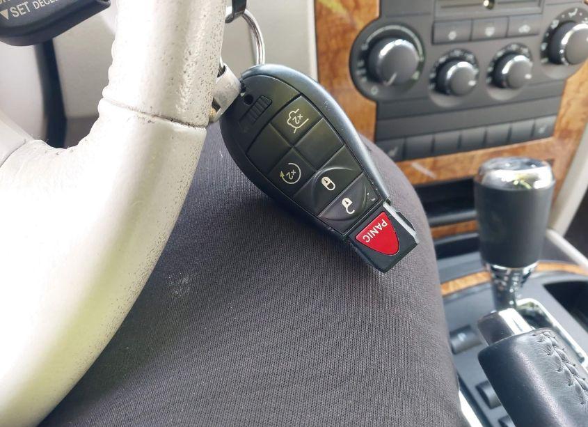 Photo 11 of 2008 Jeep Grand CHEROKEE LIMITED (VIN 1J8HR58268C226235)