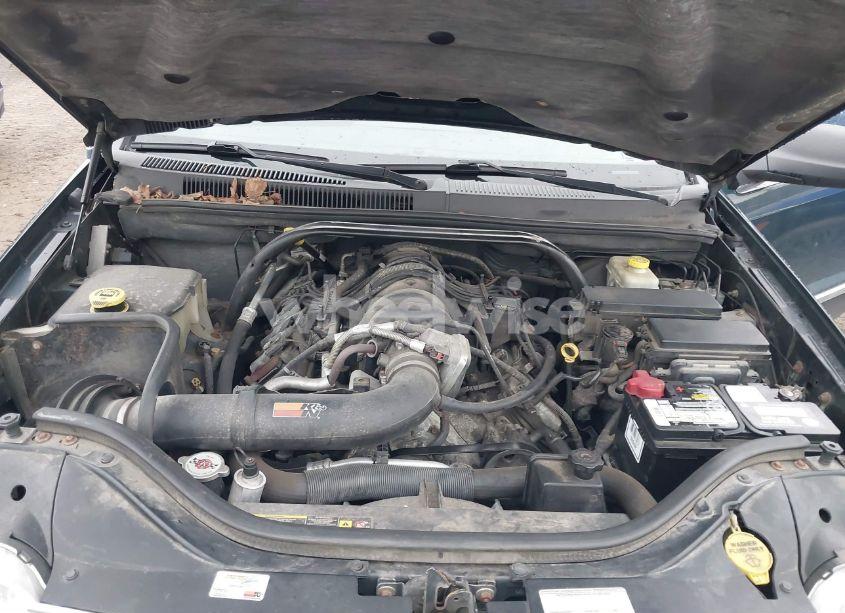 Photo 10 of 2005 Jeep Grand CHEROKEE LIMITED (VIN 1J8HR58275C551584)