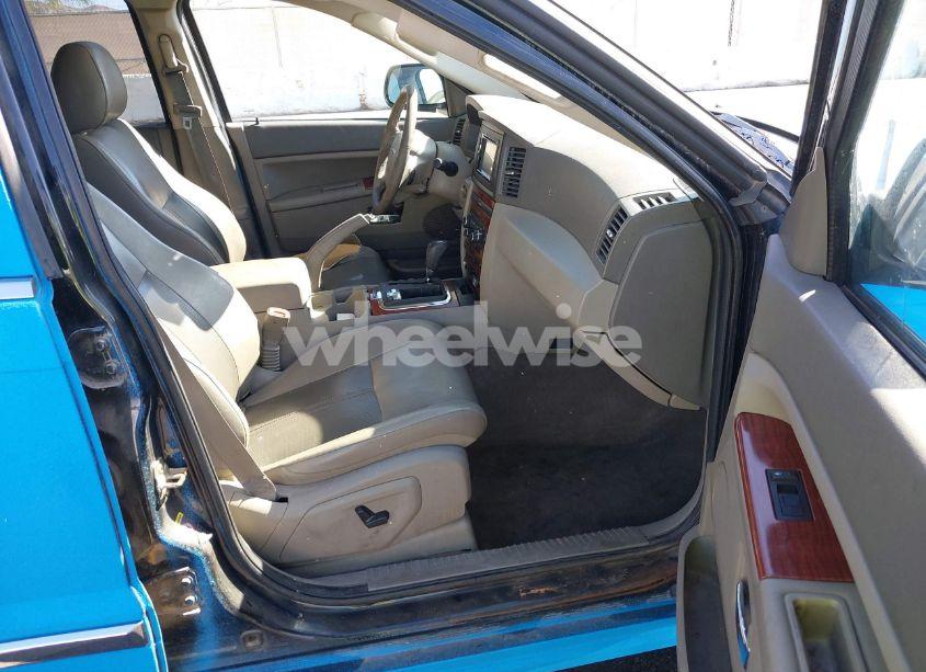 Photo 5 of 2005 Jeep Grand CHEROKEE LIMITED (VIN 1J8HR58295C644848)