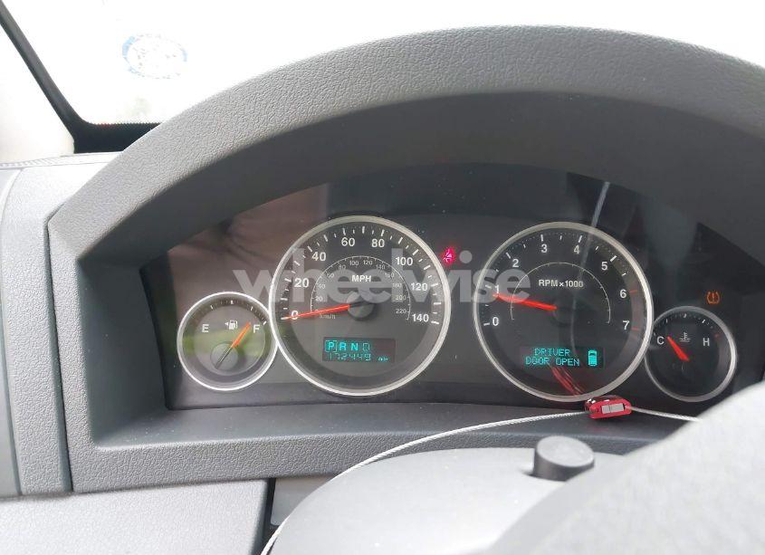 Photo 7 of 2005 Jeep Grand CHEROKEE LIMITED (VIN 1J8HR582X5C567617)