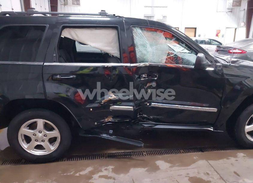 Photo 13 of 2005 Jeep Grand CHEROKEE LIMITED (VIN 1J8HR58N25C605321)