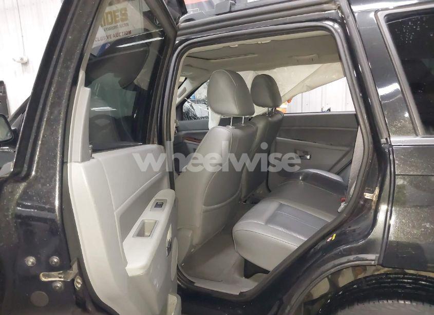 Photo 8 of 2005 Jeep Grand CHEROKEE LIMITED (VIN 1J8HR58N25C605321)