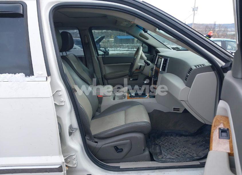 Photo 5 of 2008 Jeep Grand CHEROKEE LIMITED (VIN 1J8HR58N48C133773)