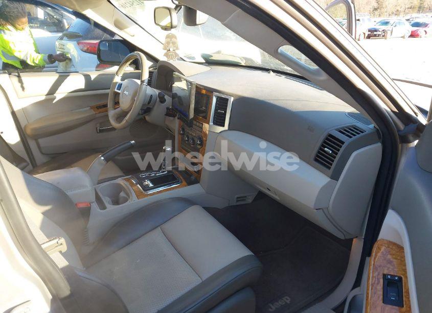 Photo 5 of 2008 Jeep Grand CHEROKEE LIMITED (VIN 1J8HR58NX8C161772)