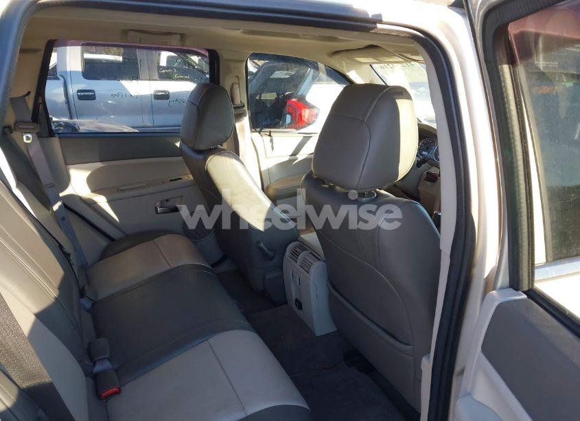 Photo 8 of 2008 Jeep Grand CHEROKEE LIMITED (VIN 1J8HR58NX8C161772)