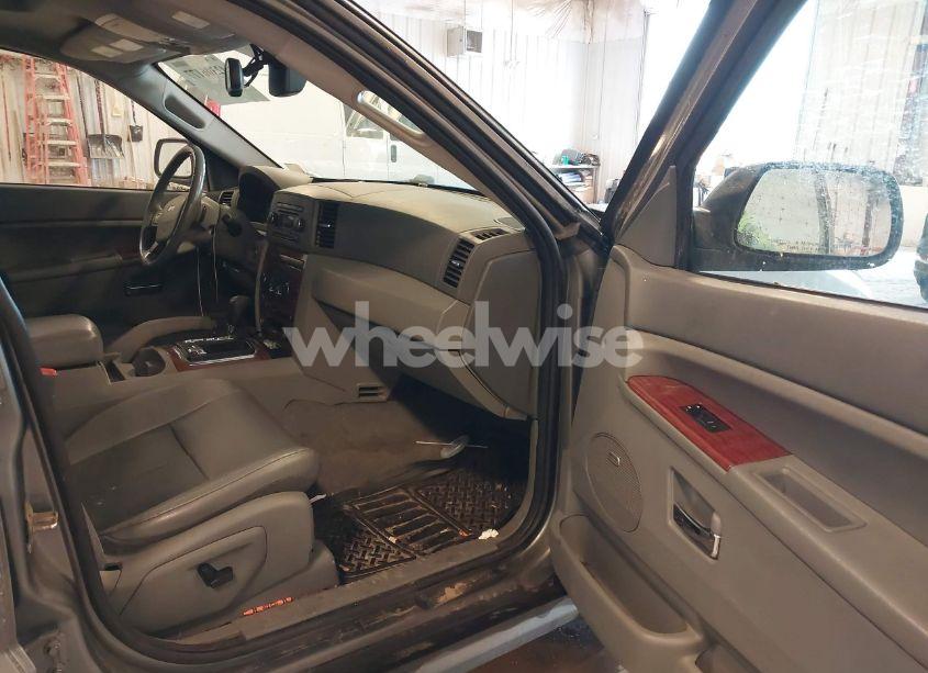 Photo 5 of 2007 Jeep Grand CHEROKEE LIMITED (VIN 1J8HR58P57C571251)