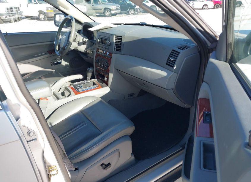 Photo 5 of 2007 Jeep Grand CHEROKEE LIMITED (VIN 1J8HR58P97C519833)