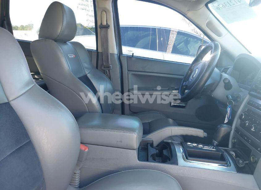 Photo 5 of 2006 Jeep Grand CHEROKEE SRT8 (VIN 1J8HR78376C241201)