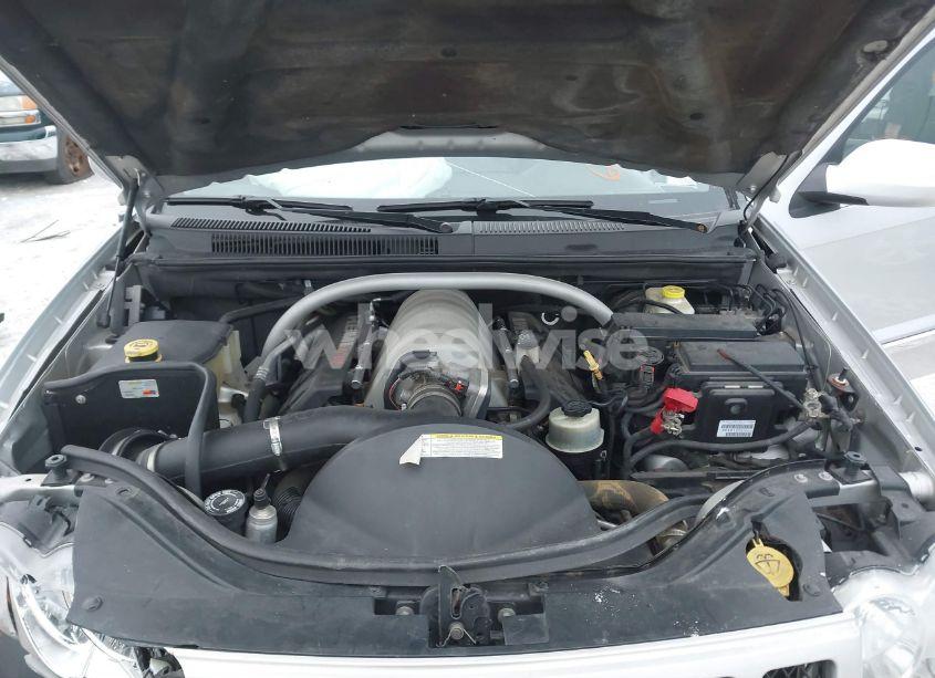 Photo 10 of 2007 Jeep Grand CHEROKEE SRT8 (VIN 1J8HR783X7C632392)