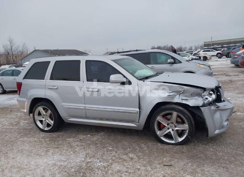 Photo 12 of 2007 Jeep Grand CHEROKEE SRT8 (VIN 1J8HR783X7C632392)