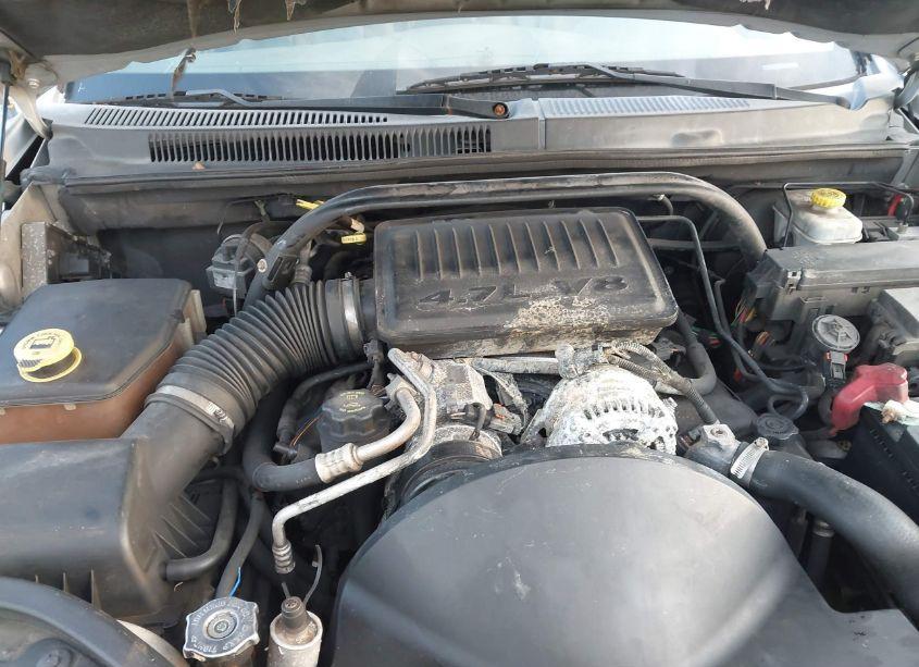 Photo 10 of 2005 Jeep Grand CHEROKEE LAREDO (VIN 1J8HS48N25C563232)