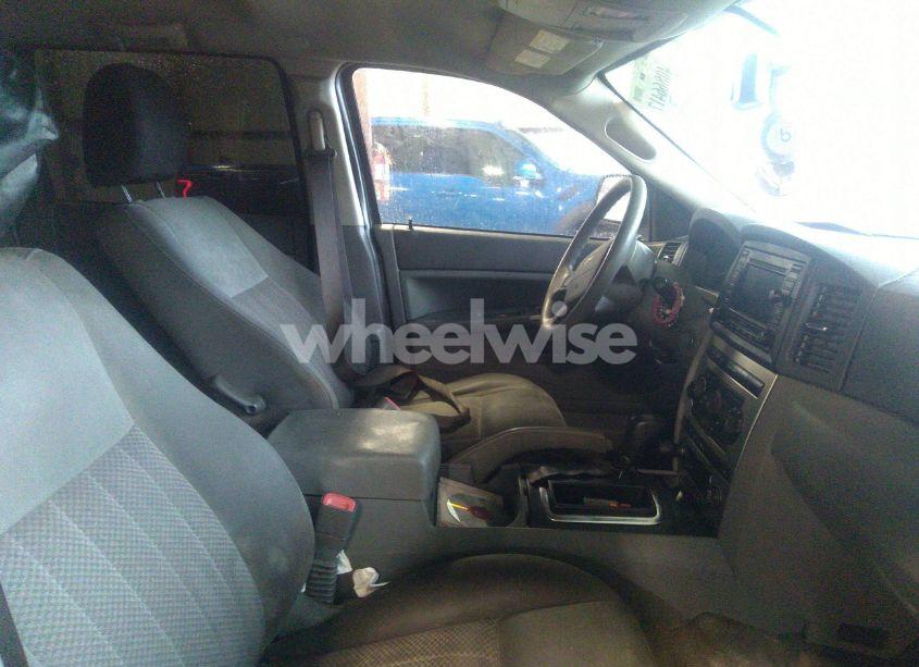 Photo 5 of 2006 Jeep Grand CHEROKEE LAREDO (VIN 1J8HS48NX6C313500)