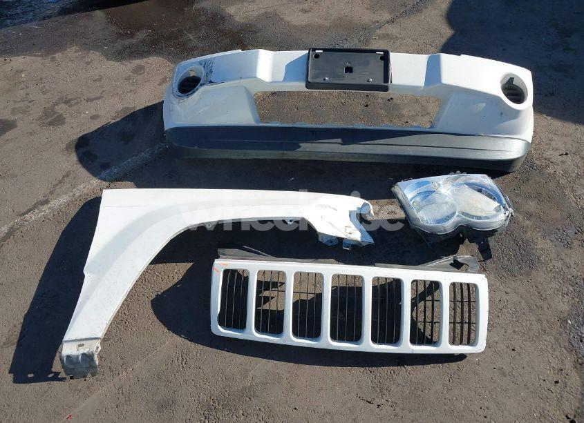 Photo 12 of 2007 Jeep Grand CHEROKEE LAREDO (VIN 1J8HS48PX7C526787)