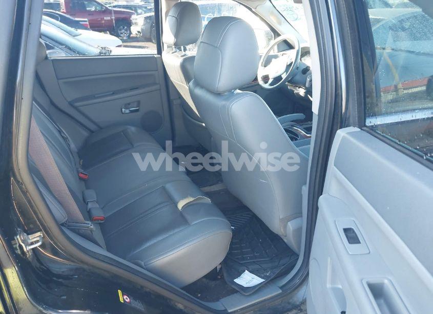 Photo 8 of 2005 Jeep Grand CHEROKEE LIMITED (VIN 1J8HS58N65C717544)