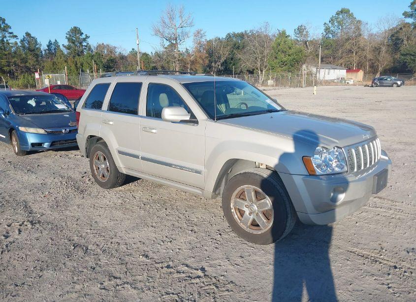2007 Jeep Grand CHEROKEE OVERLAND (VIN 1J8HS68297C572742) main photo