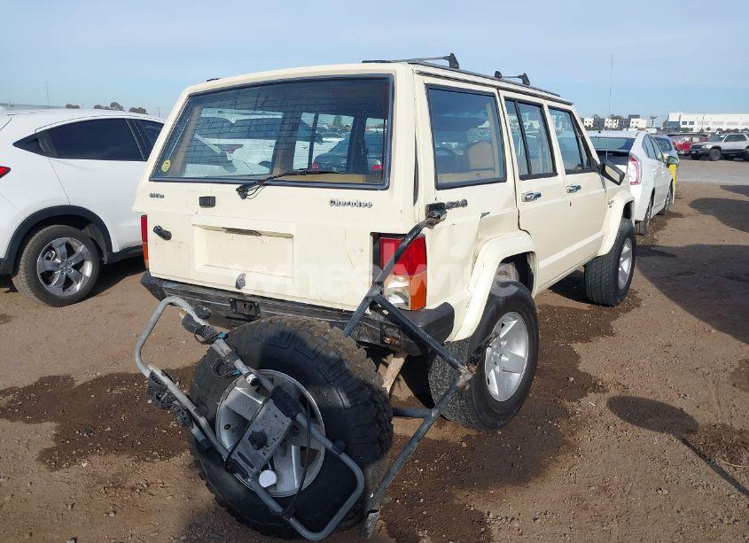 Photo 4 of 1987 Jeep Cherokee LAREDO (VIN 1JCML7849HT067780)