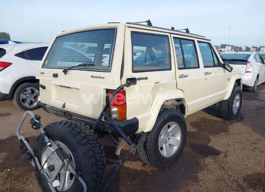 Photo 6 of 1987 Jeep Cherokee LAREDO (VIN 1JCML7849HT067780)