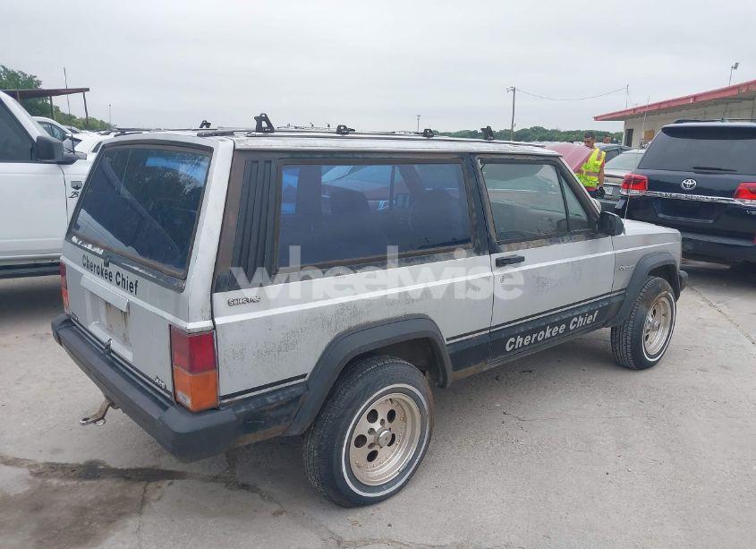 Photo 4 of 1984 Jeep Cherokee N/A (VIN 1JCUC773XET017314)