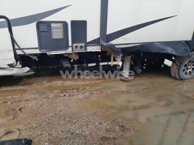 Photo 3 of 2021 HEARTLAND BIG HORN ELK RIDGE (VIN 1JJV281W97L060795)