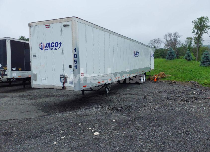 Photo 2 of 2023 Wabash National CORP WABASH NATIONAL CORP (VIN 1JJV532DXPL370381)