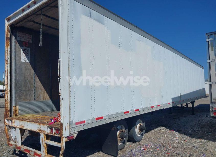 Photo 4 of 2002 Wabash National CORP WABASH NATIONAL CORP (VIN 1JJV532WX2L796016)