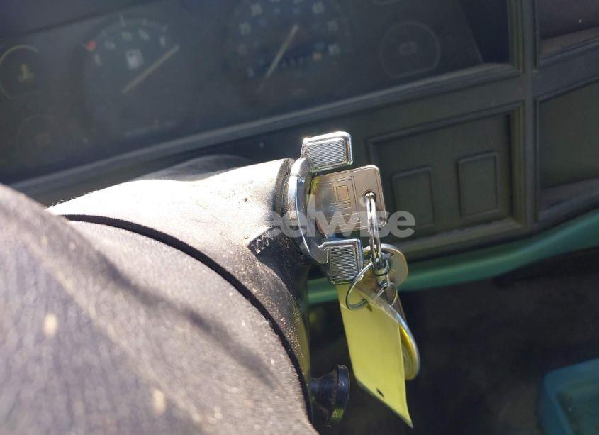 Photo 11 of 1986 Jeep Comanche CUSTOM (VIN 1JTHW6612GT202124)