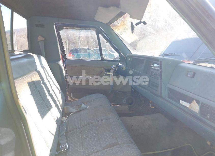 Photo 5 of 1987 Jeep Comanche N/A (VIN 1JTMG6414HT098798)