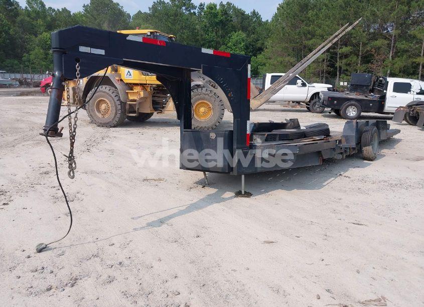 Photo 2 of 2022 Trailer Kemco U24GN (VIN 1K9GD2434N1332468)