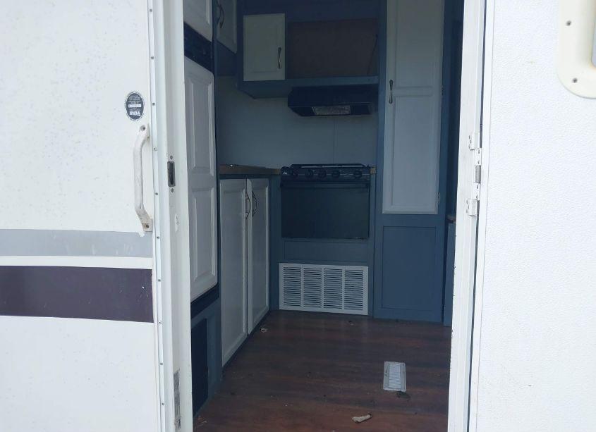 Photo 5 of 2008 Holiday Rambler SAVOY LE TRAVEL TRAILER (VIN 1KB1A1G2484550035)