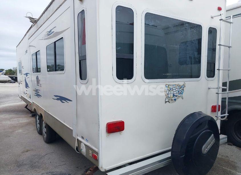 Photo 3 of 2006 Holiday Rambler OTHER (VIN 1KB1A1K216E161402)