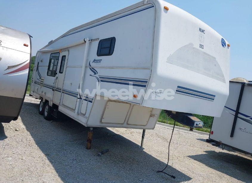 1999 Holiday Rambler ALUMASCAPE 5TH WHEEL TRAVEL TRAILER (VIN 1KB331H20XE105768) main photo