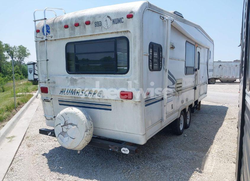 Photo 4 of 1999 Holiday Rambler ALUMASCAPE 5TH WHEEL TRAVEL TRAILER (VIN 1KB331H20XE105768)