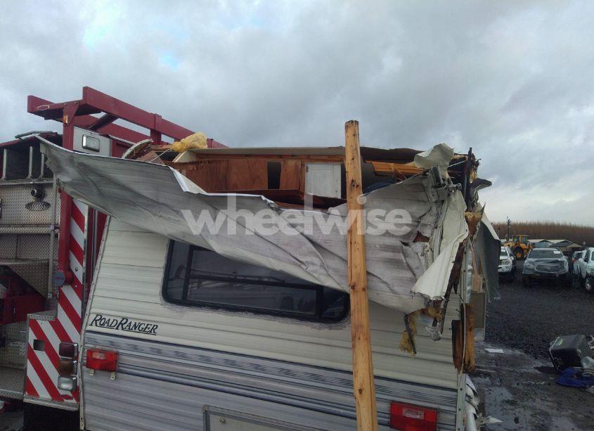 Photo 18 of 1991 Travel Trailer (VIN 1KR23ZT21MB670238)