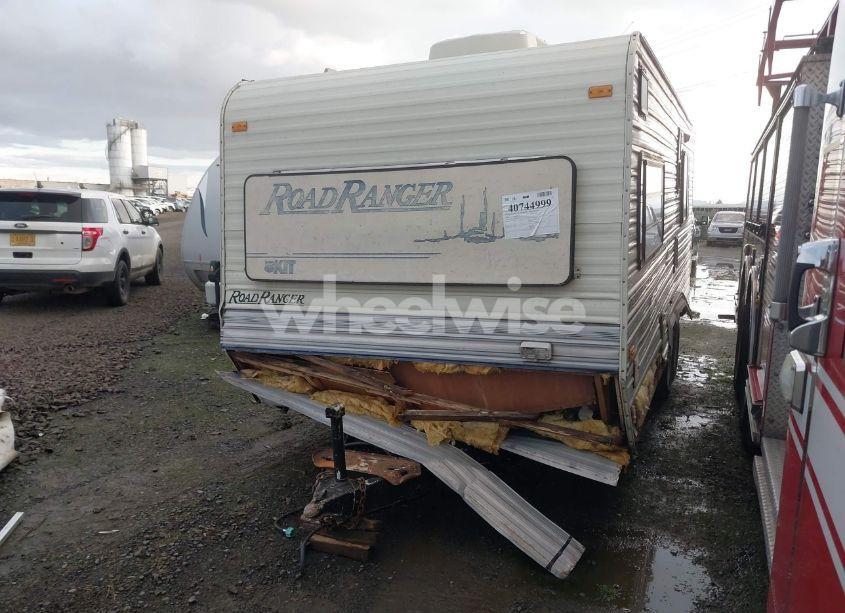 Photo 2 of 1991 Travel Trailer (VIN 1KR23ZT21MB670238)