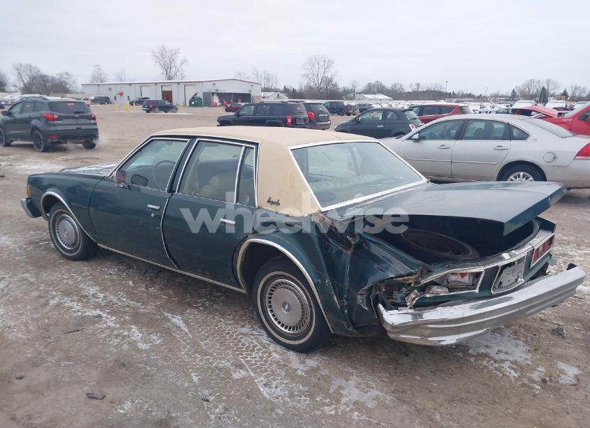 Photo 3 of 1977 Chevrolet Impala (VIN 1L69U7J113638)