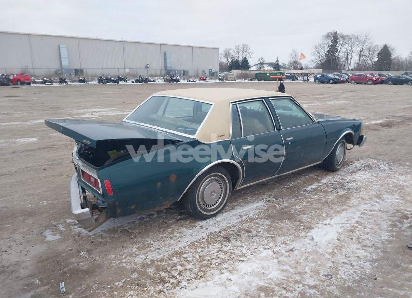 Photo 4 of 1977 Chevrolet Impala (VIN 1L69U7J113638)