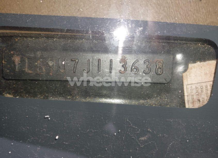 Photo 9 of 1977 Chevrolet Impala (VIN 1L69U7J113638)